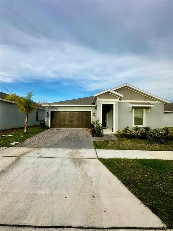property at 5010 Worchester Dr