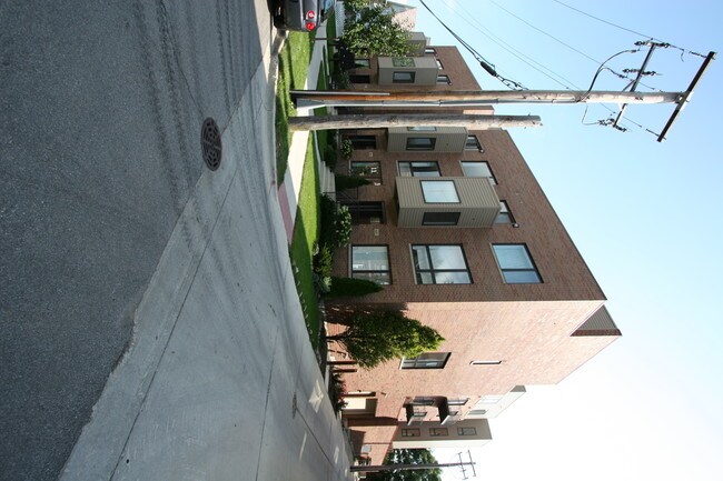 Cornerstone Condominiums in Evanston, IL - Foto de edificio - Building Photo