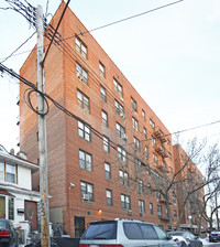 2060 E 19th St in Brooklyn, NY - Foto de edificio - Building Photo