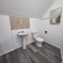 3549-3549 Trent Ave in Cleveland, OH - Building Photo - Building Photo