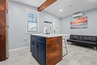 1904 E 97th Ave in Tampa, FL - Building Photo - Building Photo