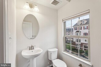 6425 Alan Linton Blvd E in Frederick, MD - Building Photo - Building Photo