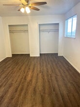 1220 Shadowdale Dr in Houston, TX - Building Photo - Building Photo