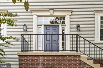 6267 Taliaferro Way in Alexandria, VA - Building Photo - Building Photo