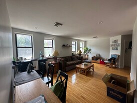 100 Riverway, Unit 4 in Boston, MA - Building Photo