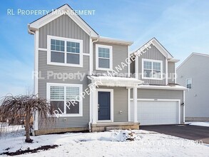 2193 English Turn Dr in Grove City, OH - Building Photo - Building Photo