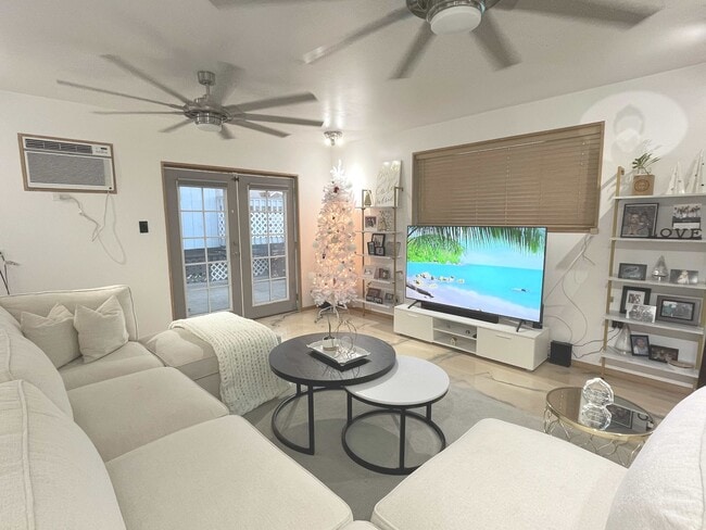 property at 499 Kaao Cir