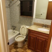 7302 Boellner Dr in Hazelwood, MO - Building Photo - Building Photo