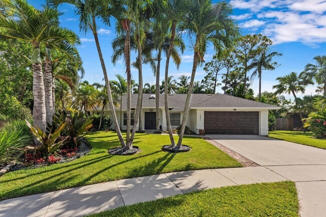 1021 Corallita Ct
