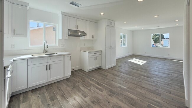 property at 1346 Fraser Ave