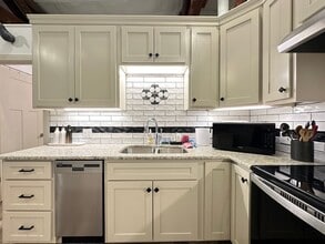 536 Main St in South Boston, VA - Foto de edificio - Building Photo