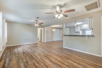 27011 Azalea Ct in Magnolia, TX - Building Photo - Building Photo