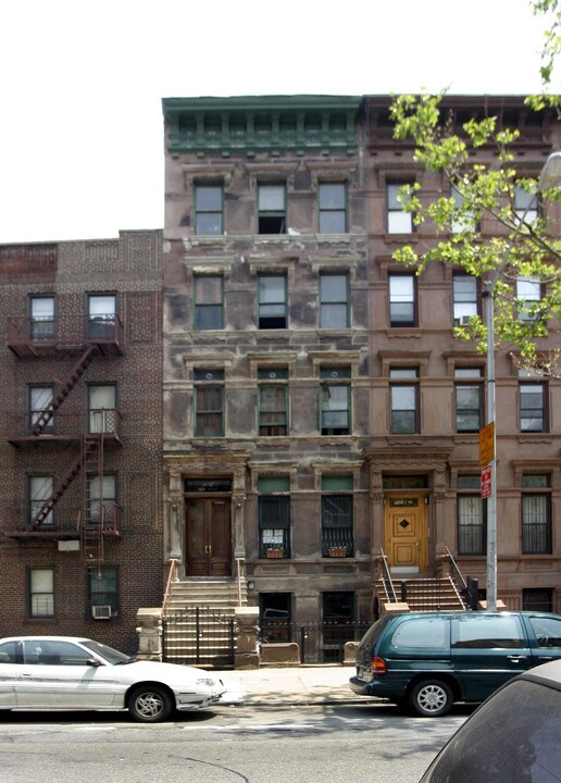2087 Fifth Ave in New York, NY - Building Photo