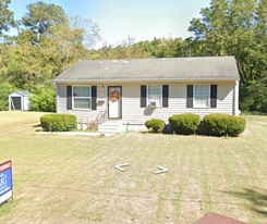413A Ogle Ave in Fruitland, MD - Building Photo