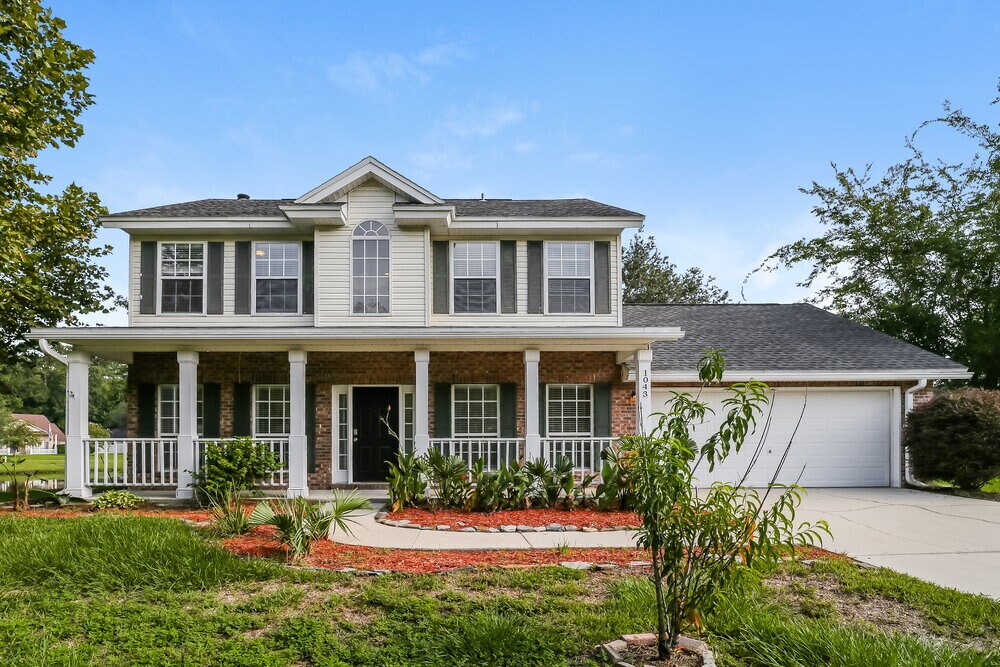 1043 Gallant Fox Cir S in Jacksonville, FL - Building Photo