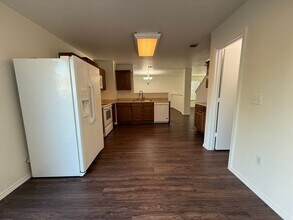 7712 Copper Hollow in Converse, TX - Building Photo - Building Photo