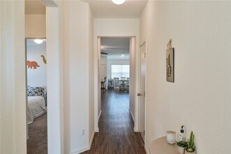 1108 Nokota Bnd in Georgetown, TX - Building Photo - Building Photo