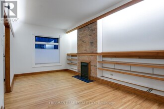 597 Palmerston Ave in Toronto, ON - Building Photo - Building Photo