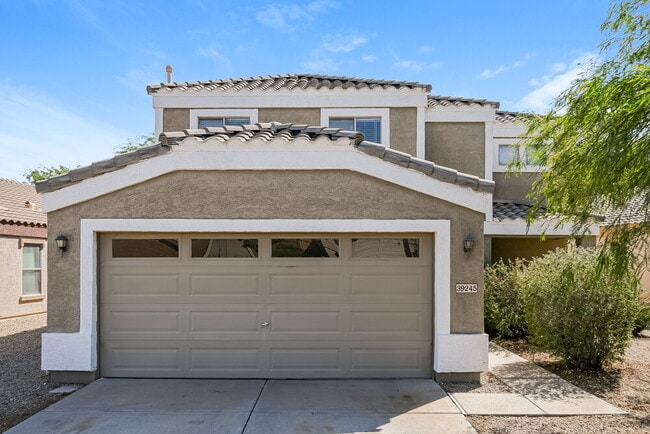 property at 39245 N Cali Cir