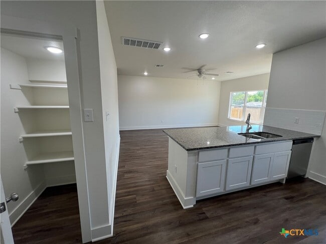 property at 1822 Royal Loop