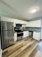 5021 Burlington Ave N in St. Petersburg, FL - Building Photo - Building Photo