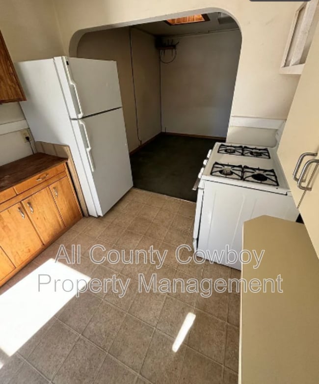 513 E Custer St in Laramie, WY - Building Photo - Building Photo