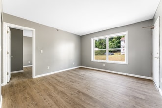 527 Grant Ave in Morgantown, WV - Building Photo - Building Photo