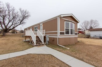 3516 Miles Ct in Cheyenne, WY - Building Photo - Building Photo