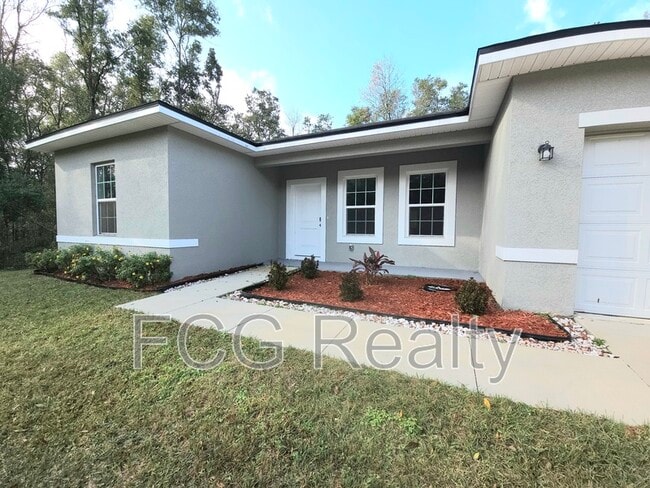 10616 N Didiscus Dr in Citrus Springs, FL - Building Photo - Building Photo