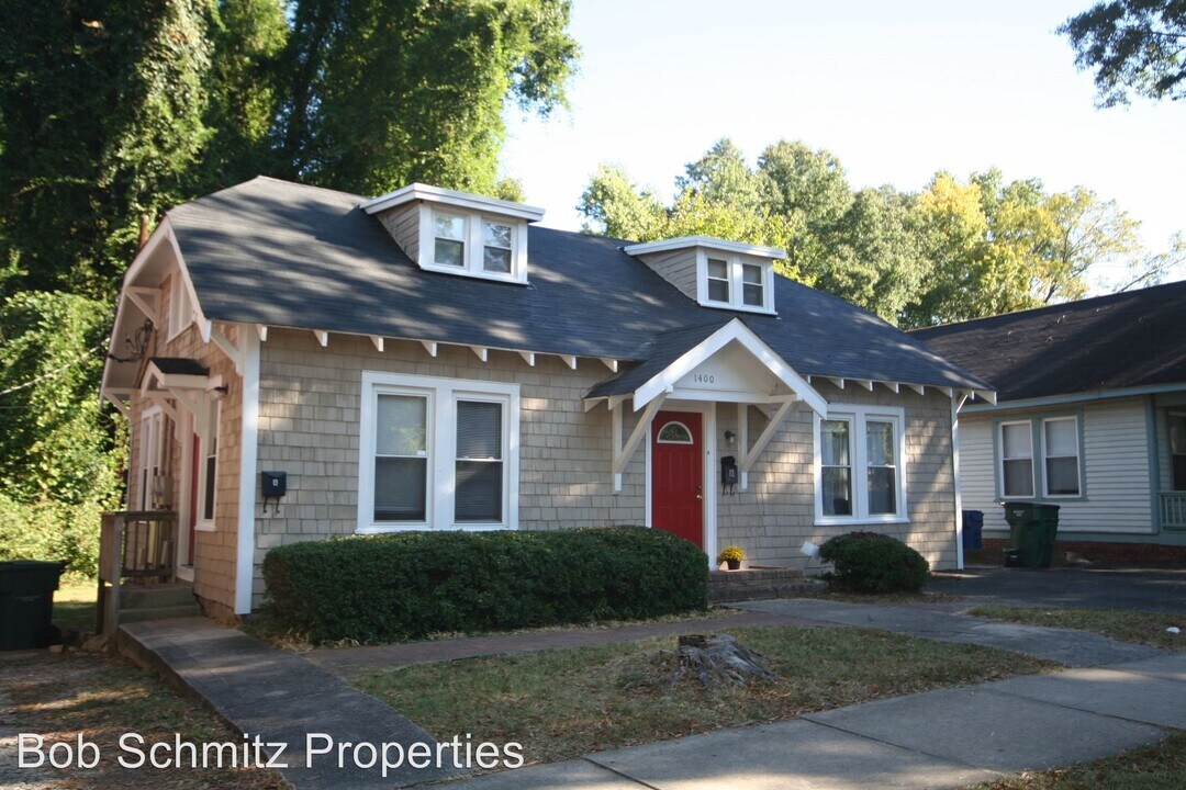 1400 W Chapel Hill St in Durham, NC - Building Photo