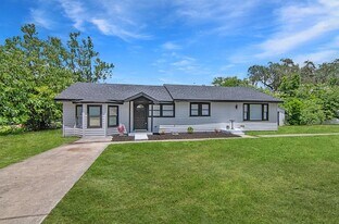 1006 Morse St in Plant City, FL - Building Photo