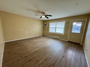 424 Heritage Ln in Ottawa, IL - Building Photo - Building Photo