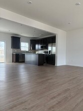 127 Dusky Willow Dr in Reynoldsburg, OH - Building Photo - Building Photo