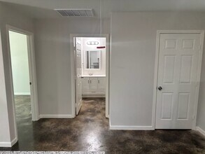 635 Martin Luther King Rd in Ames, TX - Building Photo - Building Photo