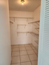 2216 N Cypress Bend Dr, Unit 402 in Pompano Beach, FL - Building Photo - Building Photo