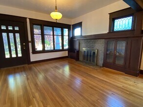 1824 NE Prescott St in Portland, OR - Building Photo - Building Photo