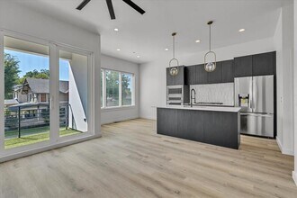 1625 NW 16th St in Oklahoma City, OK - Foto de edificio - Building Photo