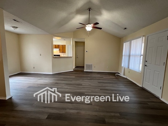 106 Ayana Ct in Raeford, NC - Building Photo - Building Photo