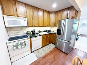 1382 Ocean Ave, Unit A15 ANNUAL in Sea Bright, NJ - Building Photo - Building Photo