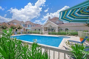 Town Park Townhomes in Houston, TX - Building Photo