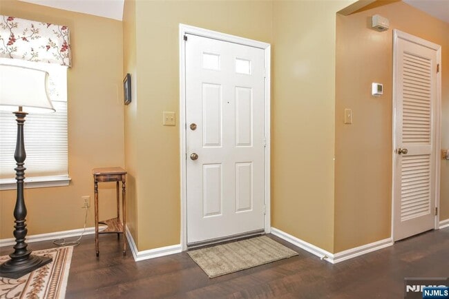 79 Konight Ct in Mahwah, NJ - Building Photo - Building Photo