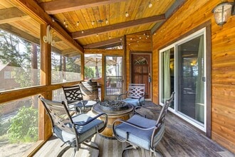 4016 Pearl Rd in Pollock Pines, CA - Building Photo - Building Photo