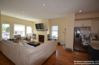 143 Tremont St, Unit 1 in Boston, MA - Building Photo - Building Photo