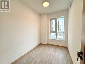 3421 Sheppard Ave E in Toronto, ON - Building Photo - Building Photo