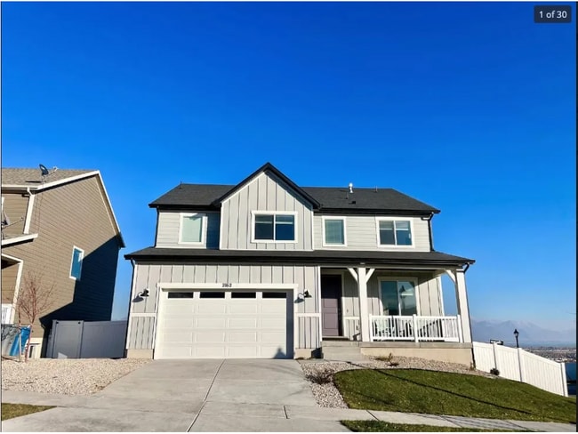 property at 2162 N Cloverleaf Wy