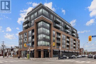630 Greenwood Ave in Toronto, ON - Building Photo