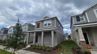 724 Squire Ave in Debary, FL - Building Photo