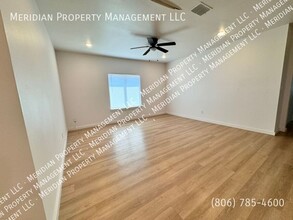 5715 Kemper St in Lubbock, TX - Building Photo - Building Photo
