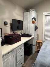 12922 Longstreet Rd in Willis, TX - Building Photo - Building Photo