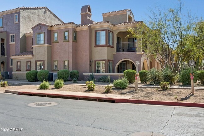 3935 E Rough Rider Rd in Phoenix, AZ - Building Photo - Building Photo